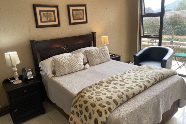 greenvalley lodge - kalahari room