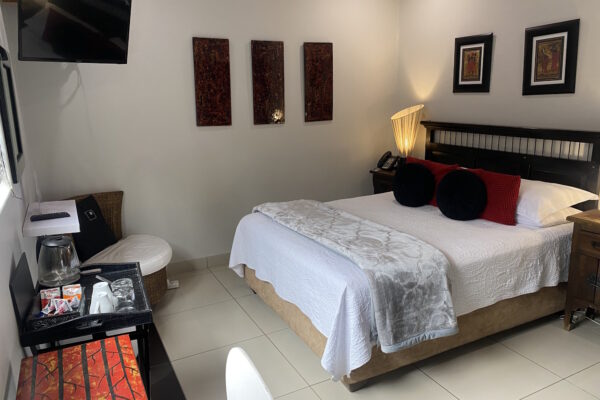 greenvalley lodge - zen room